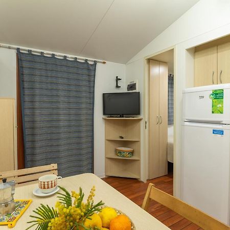 מילאצו Agriturismo Il Gelsomino Ritrovato מראה חיצוני תמונה